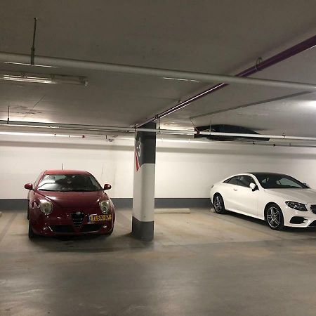 Oַ&O Group- Luxury Apt Tower Best Sea View バト・ヤム エクステリア 写真